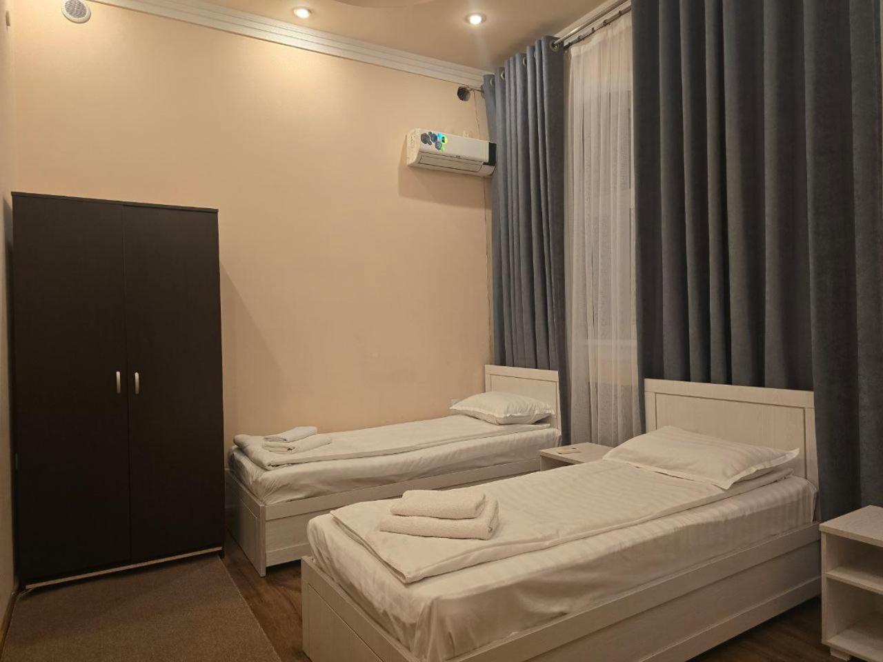 Guesto Hostel Ташкент Экстерьер фото